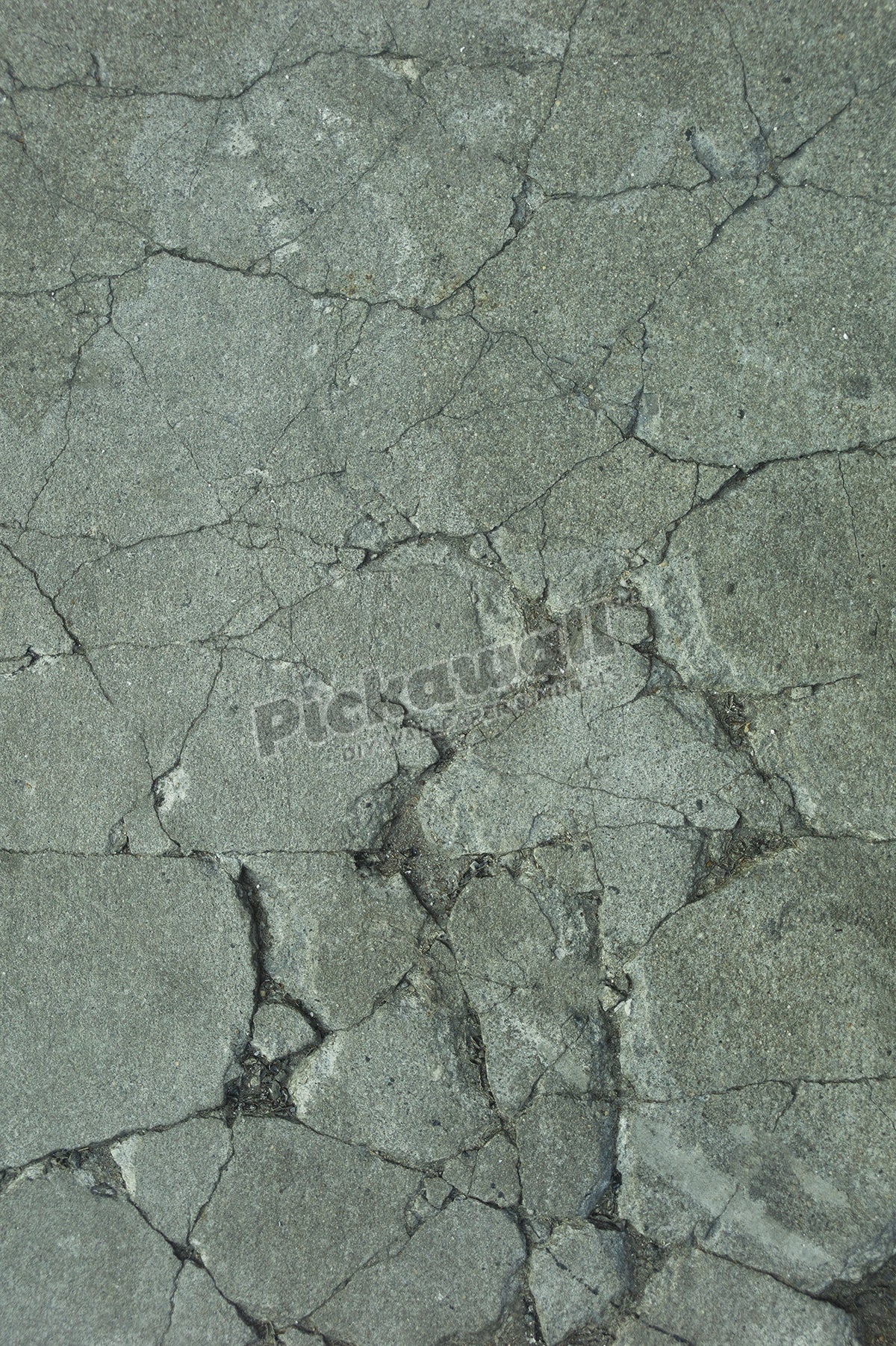 Cracked concrete