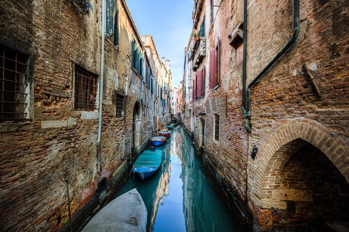 Venice black and white