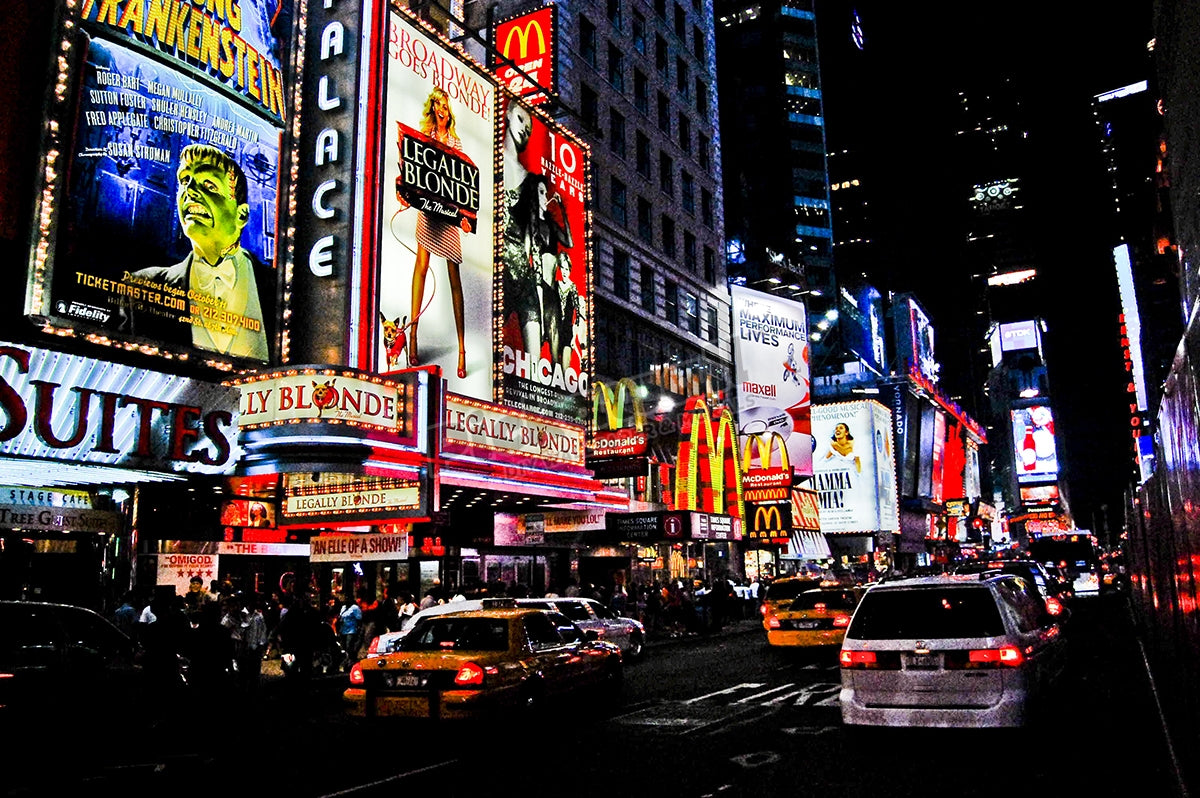 Times Square, Street scene at night