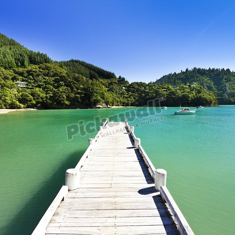 Boat Landing at Turquoise Bay - Pickawall