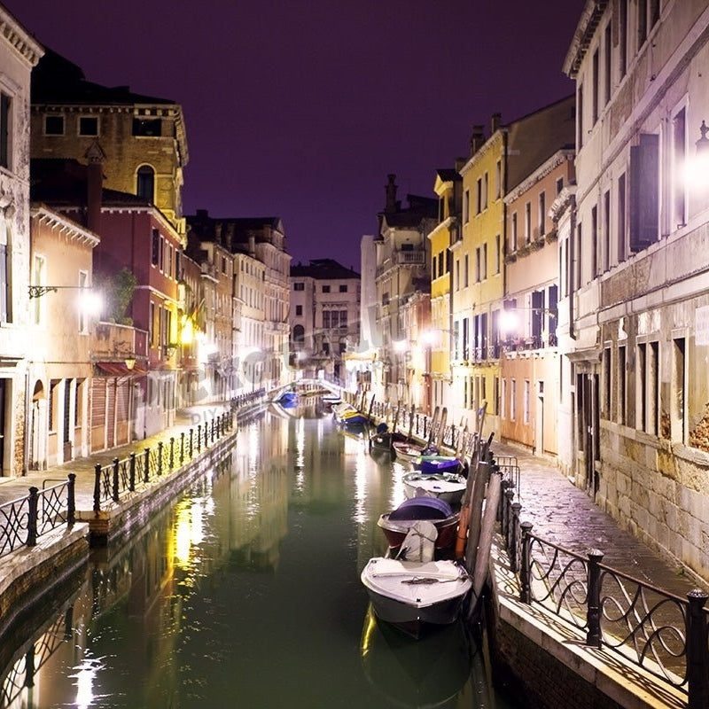 Canal through Venice - Pickawall