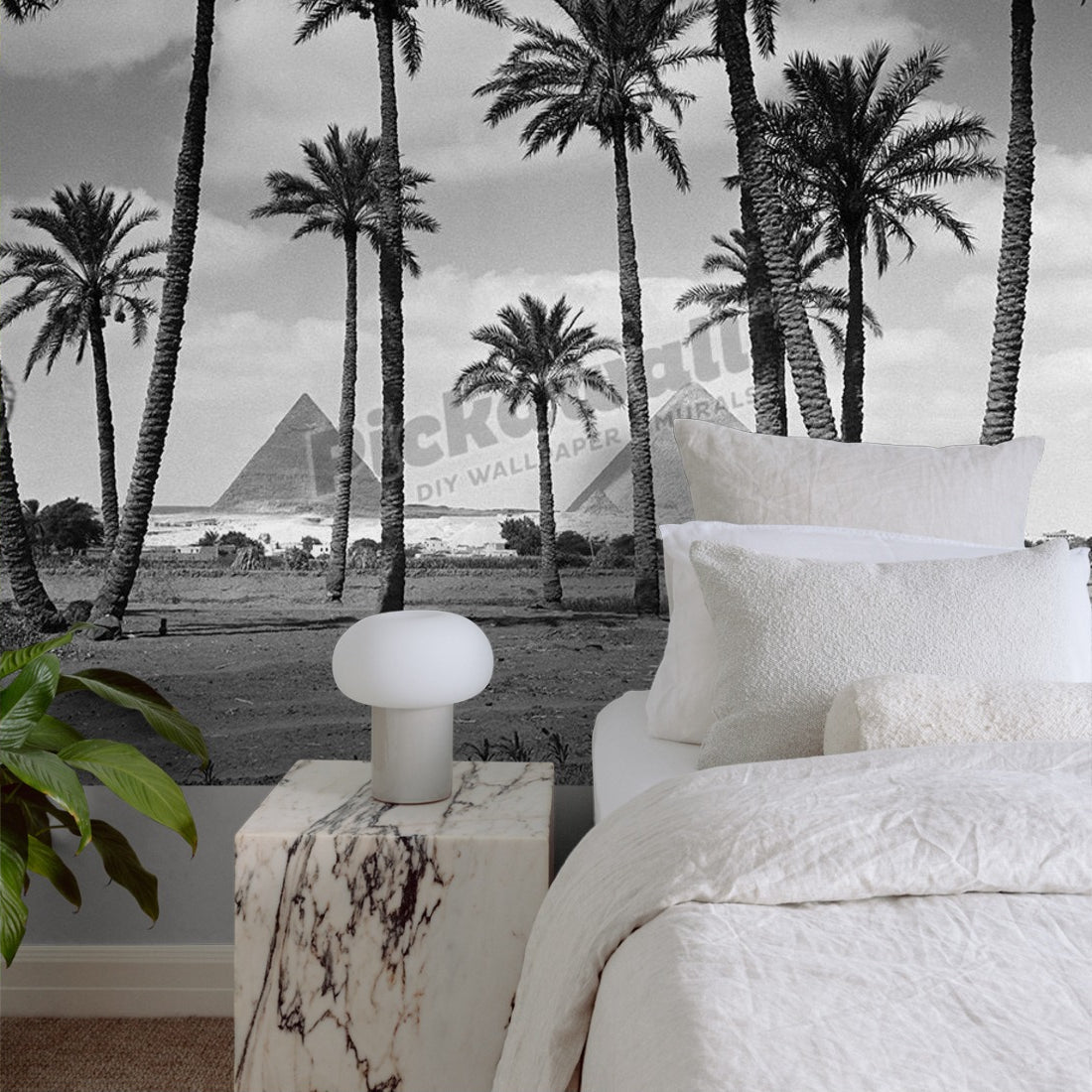 Scenic view of Great Pyramids at Giza wallpaper in a bedroom - Pickawall