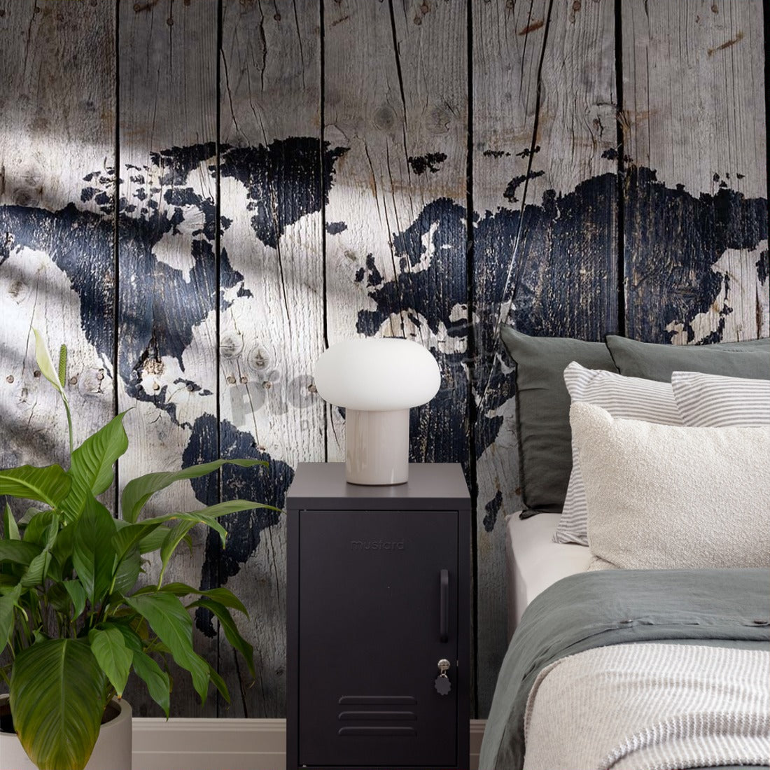 Map on Wood of The World wallpaper in a bedroom - Pickawall