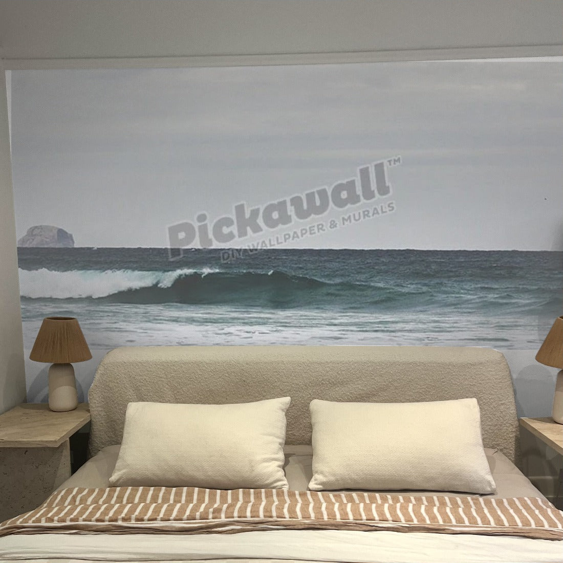Clear Crashing, Wilsons Prom wallpaper in a bedroom - Pickawall