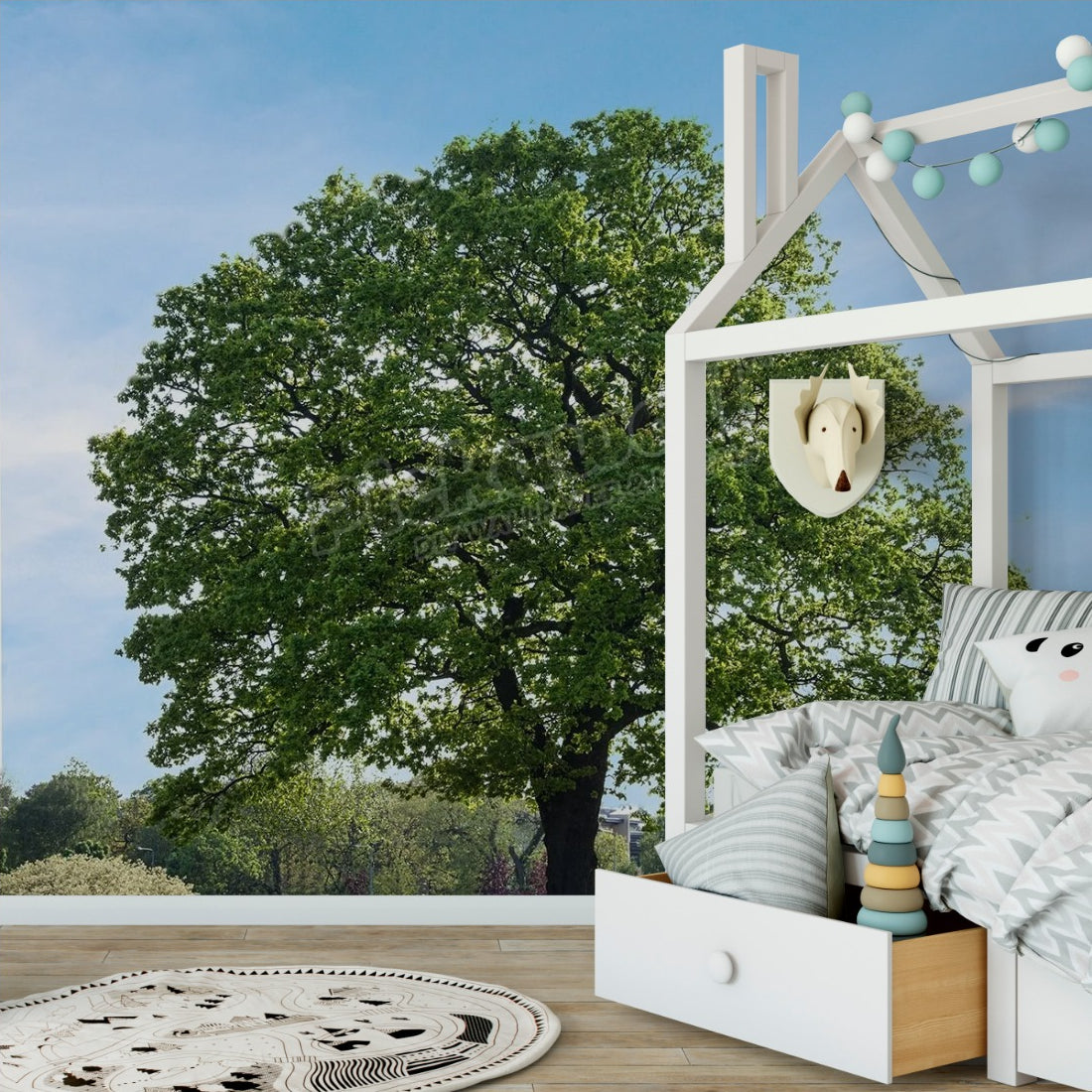 Oak tree - wall and ceiling feature wallpaper in a kids bedroom - Pickawall