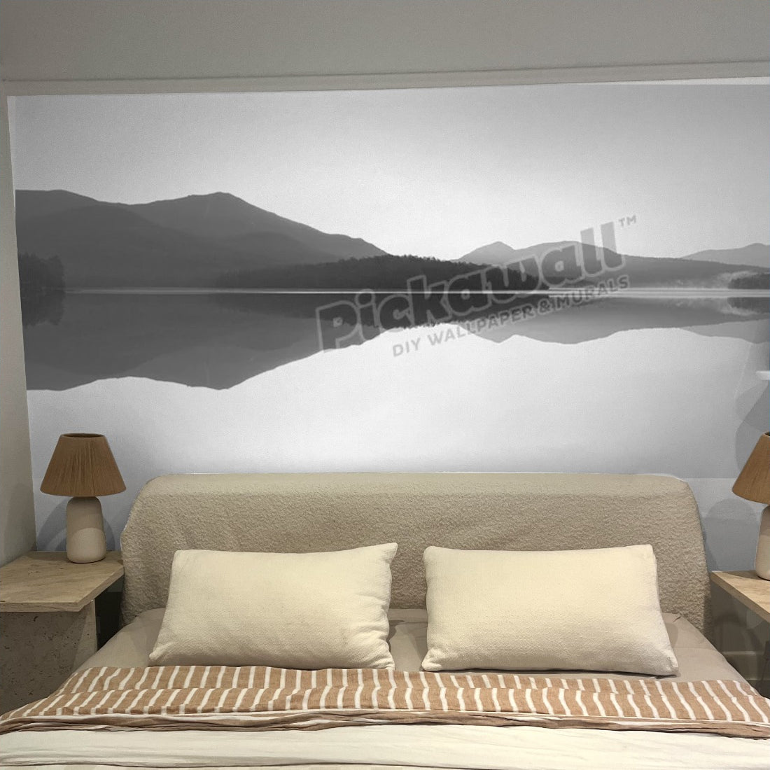 New York State, Lake Placid wallpaper in a bedroom - Pickawall