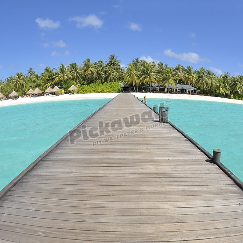 Sunny side of sun island - Pickawall