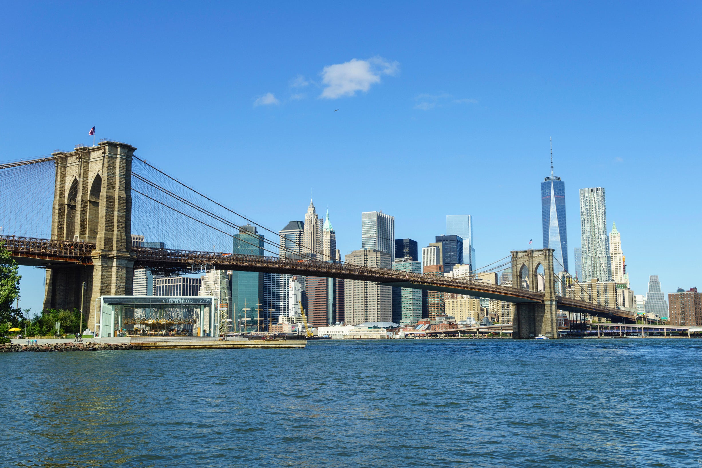 Brooklyn Bridge and Lower Manhattan skyscrapers