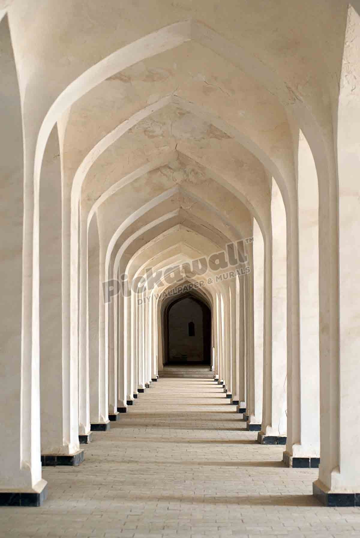 Vauled corridor'