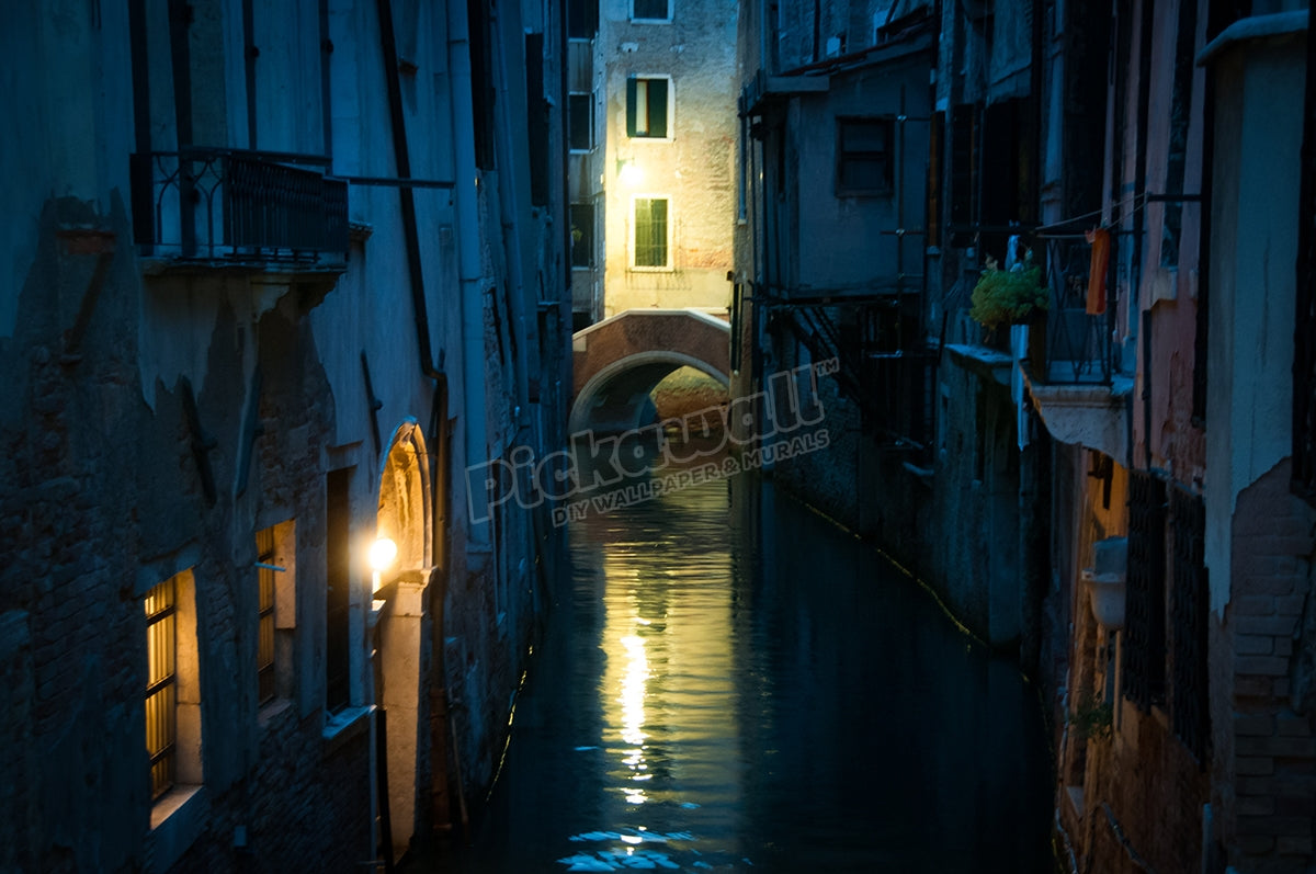 Venice night