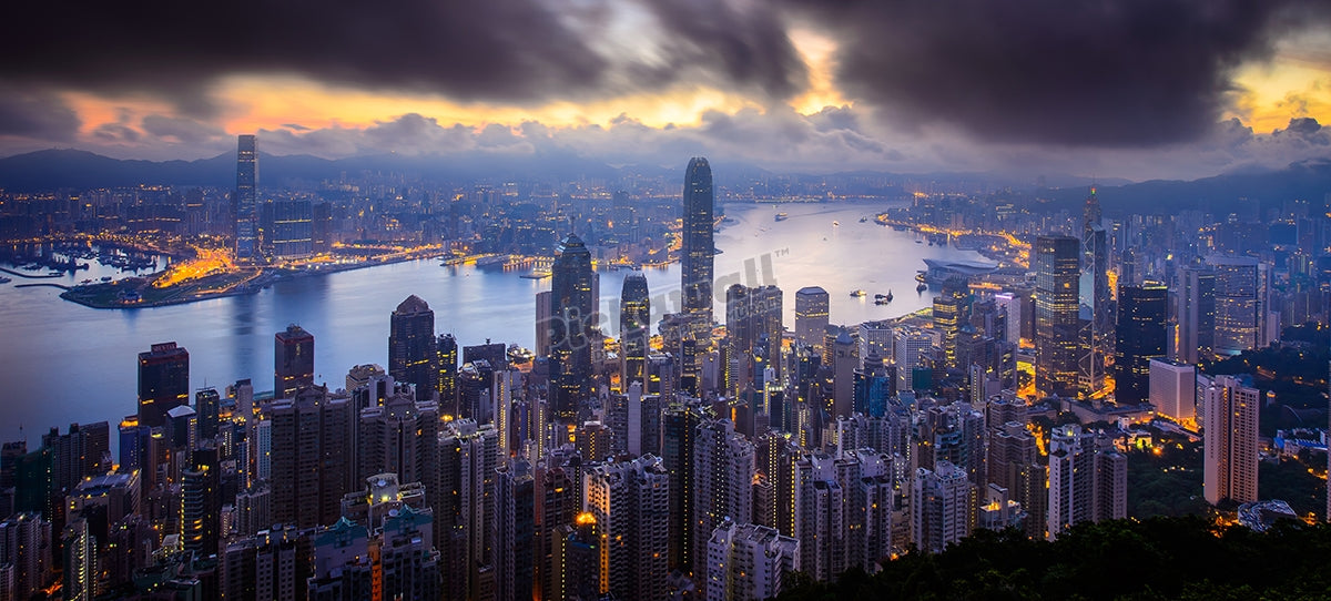 Victoria Harbour, Hong Kong