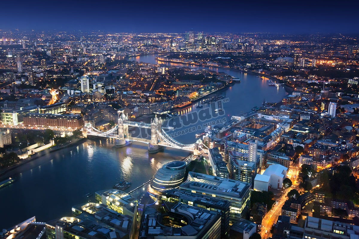 London at night with urban architectures and Tower Bridge