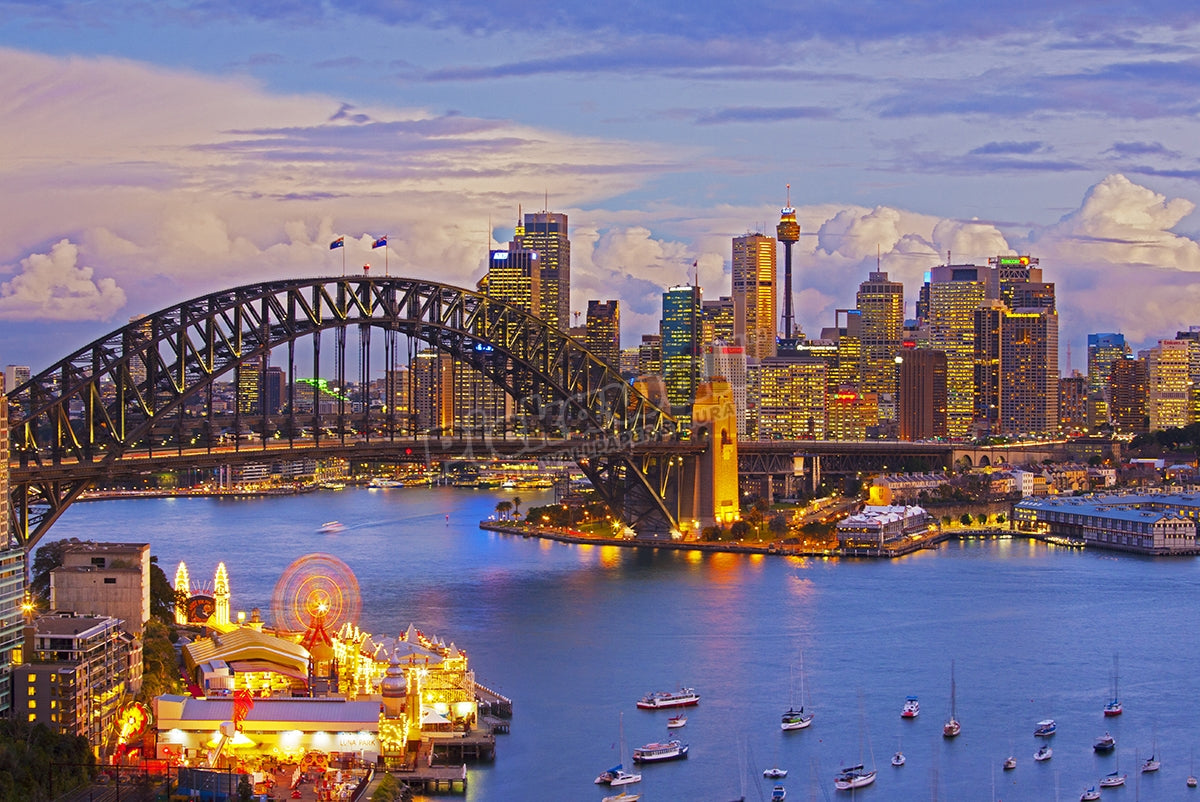 Sydney Harbour Bridge and Sydney skyline