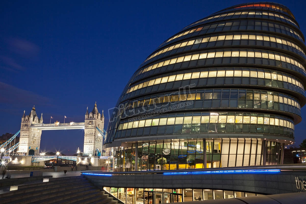 England, London, Southwark, City Hall and Tower Bridge