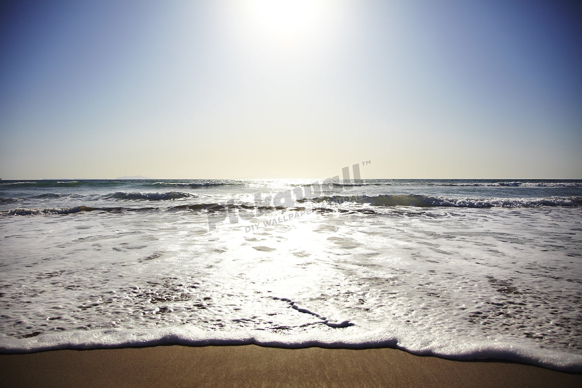 Beach in California on Pacific Ocean - Kyal and Kara