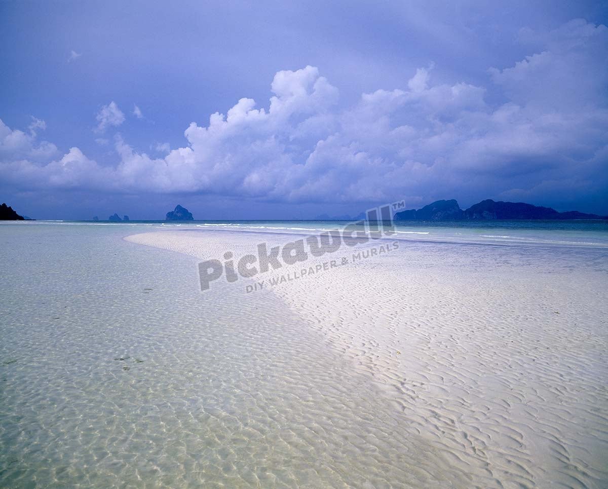 Approaching Thunderstorm - Pickawall