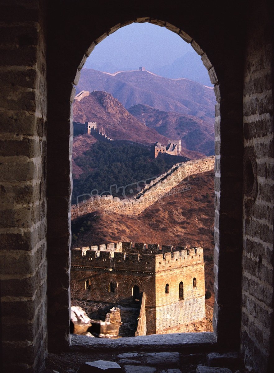 Arch way looking over The Great Wall of China - Pickawall