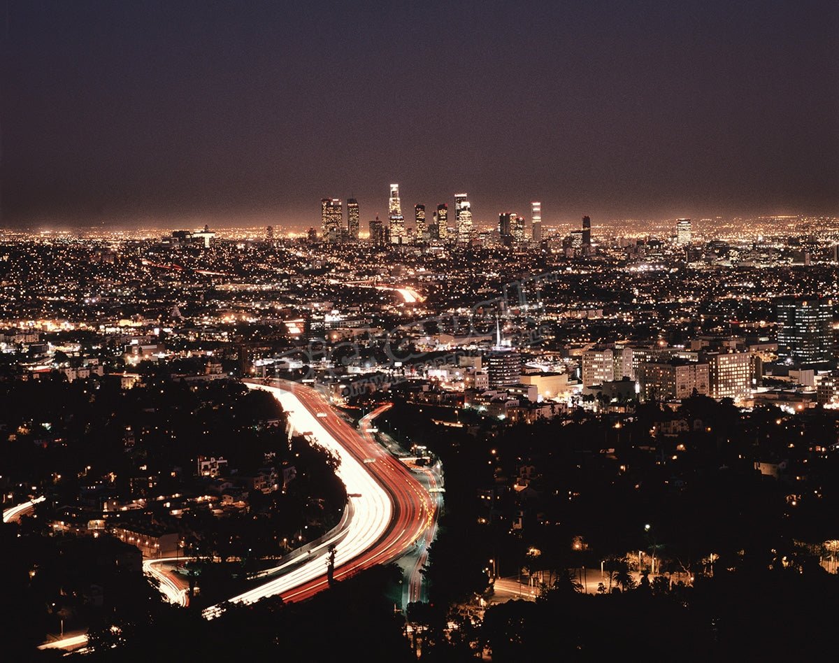 California,Los Angeles skyline, freeway at night - Pickawall