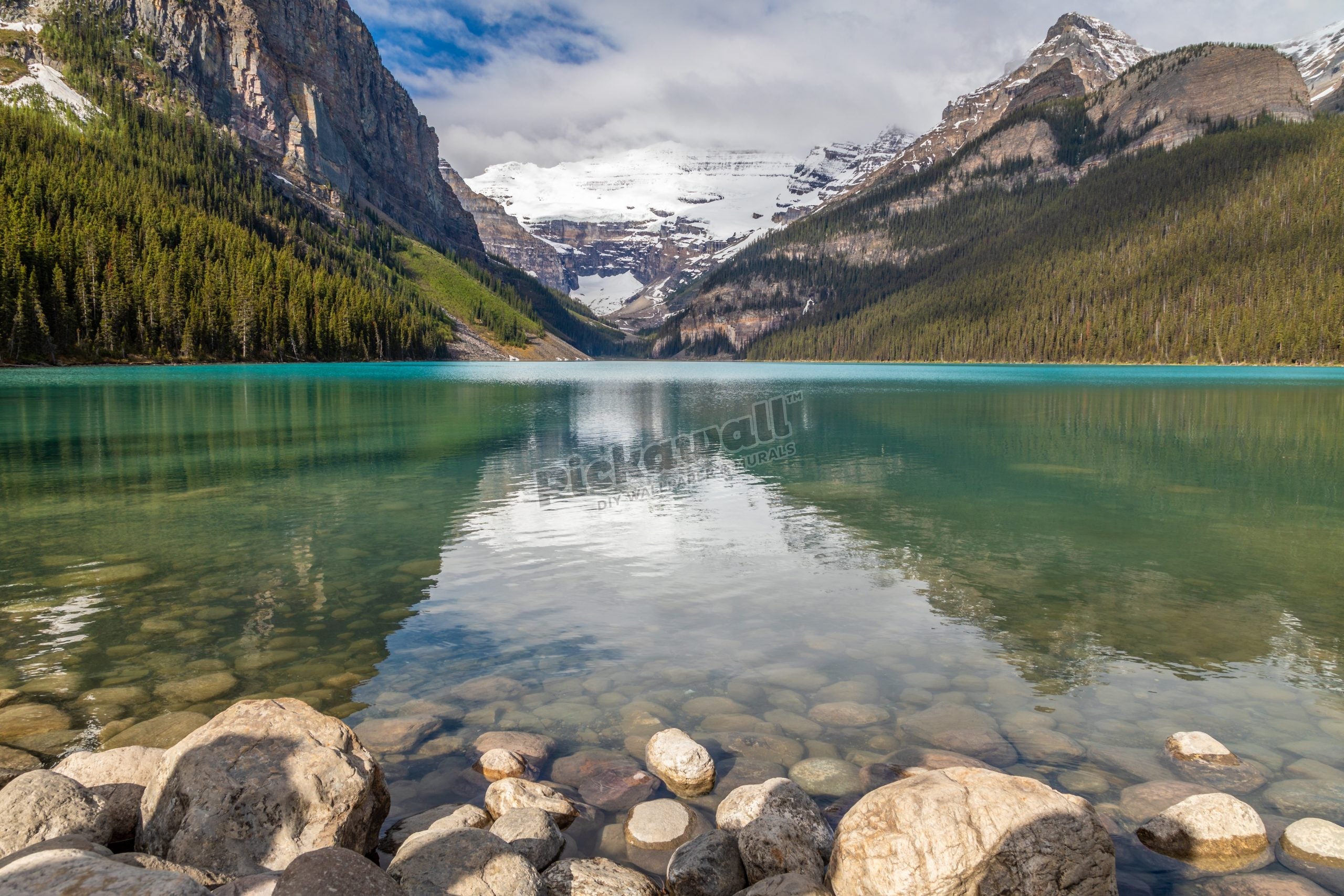 Lake by mountains reflection