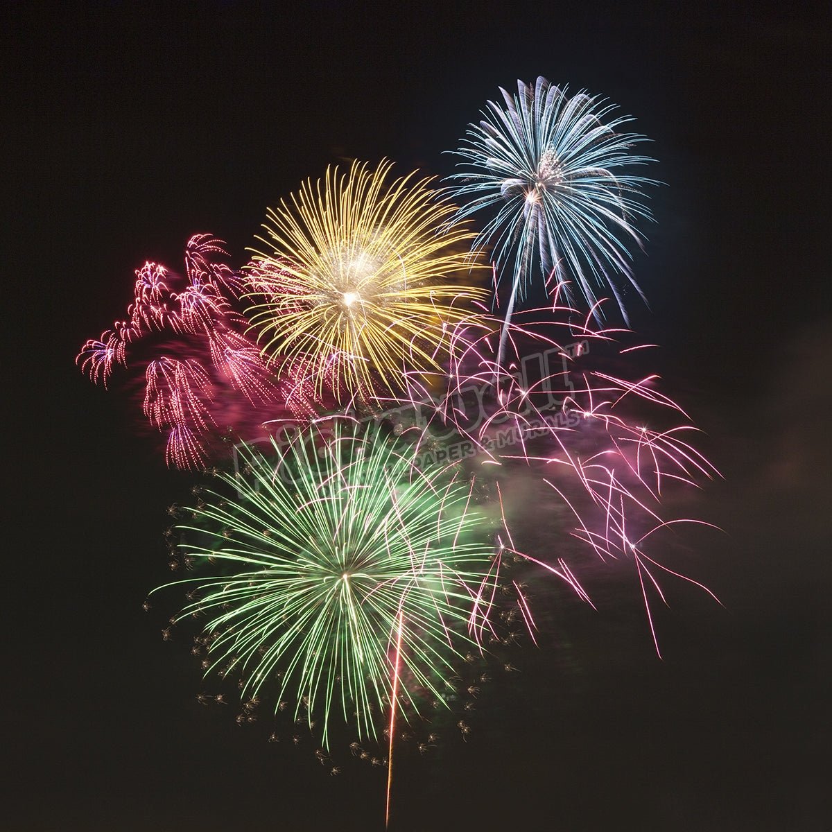 Fireworks at the sumida river. - Pickawall