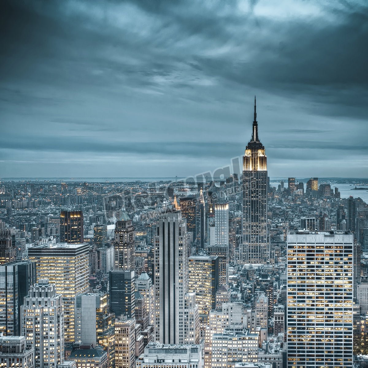 Manhattan Dusk - Pickawall
