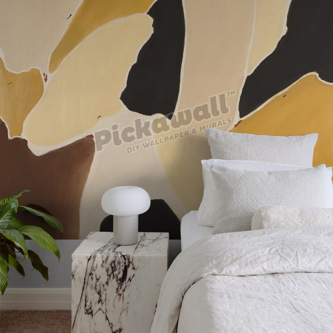 Tortoiseshell wallpaper in a bedroom - Pickawall