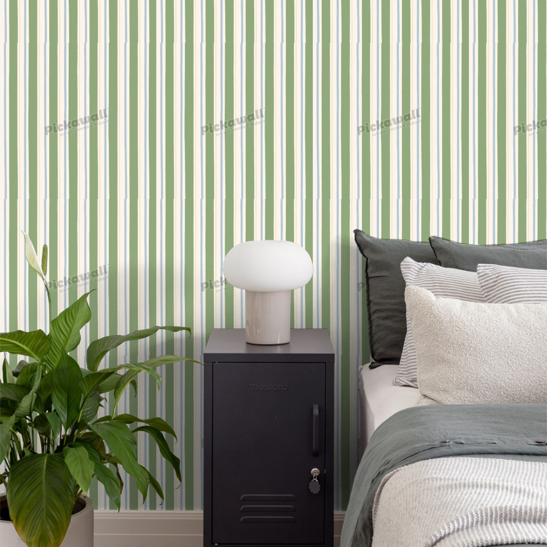 Park stripe wallpaper in a bedroom - Pickawall