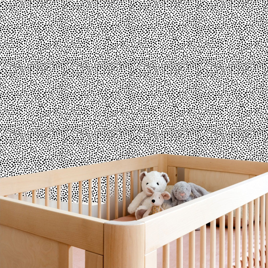 Dotted background wallpaper in a nursery - Pickawall