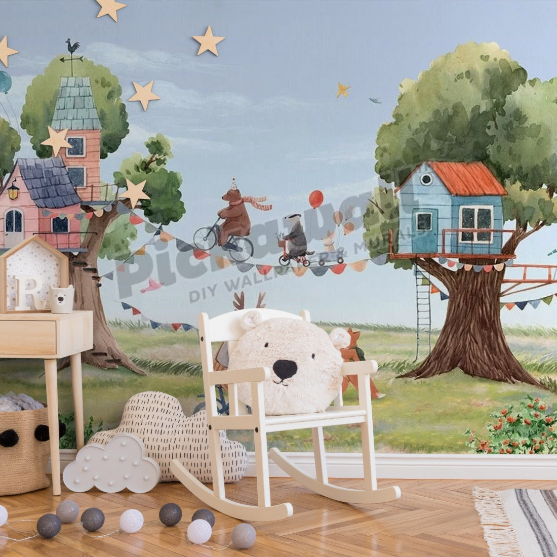 Treehouse Party by Oliver Robins wallpaper in a nursery - Pickawall