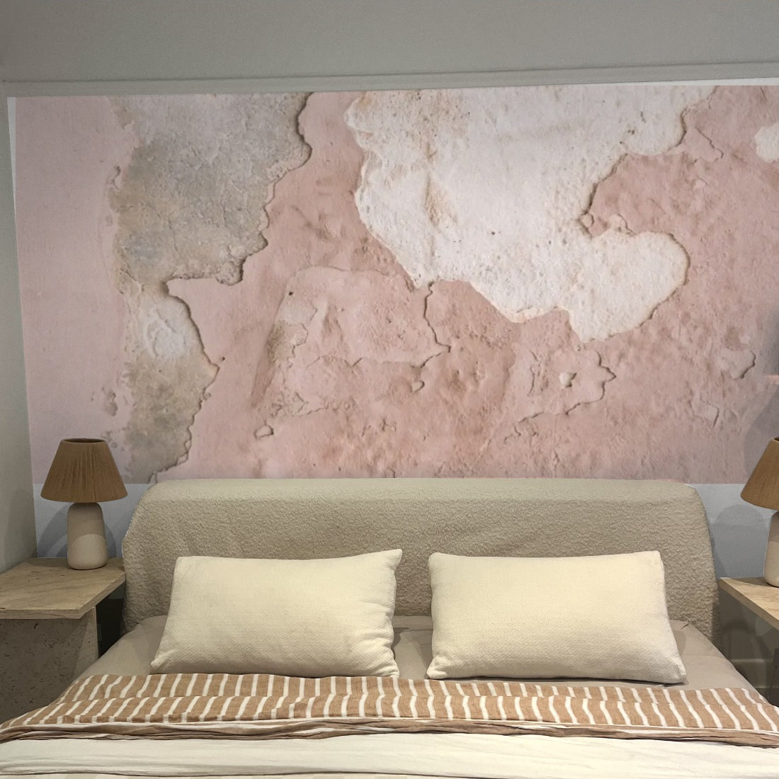 old painted cracked plaster wallpaper in a bedroom - Pickawall