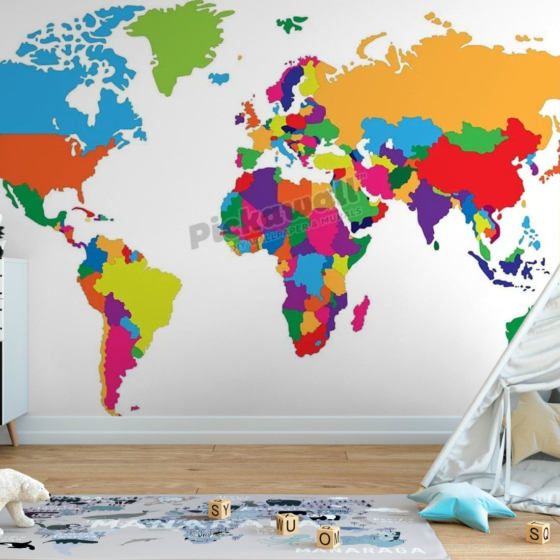 World Map Colour - Bright Block colour wallpaper in a playroom - Pickawall