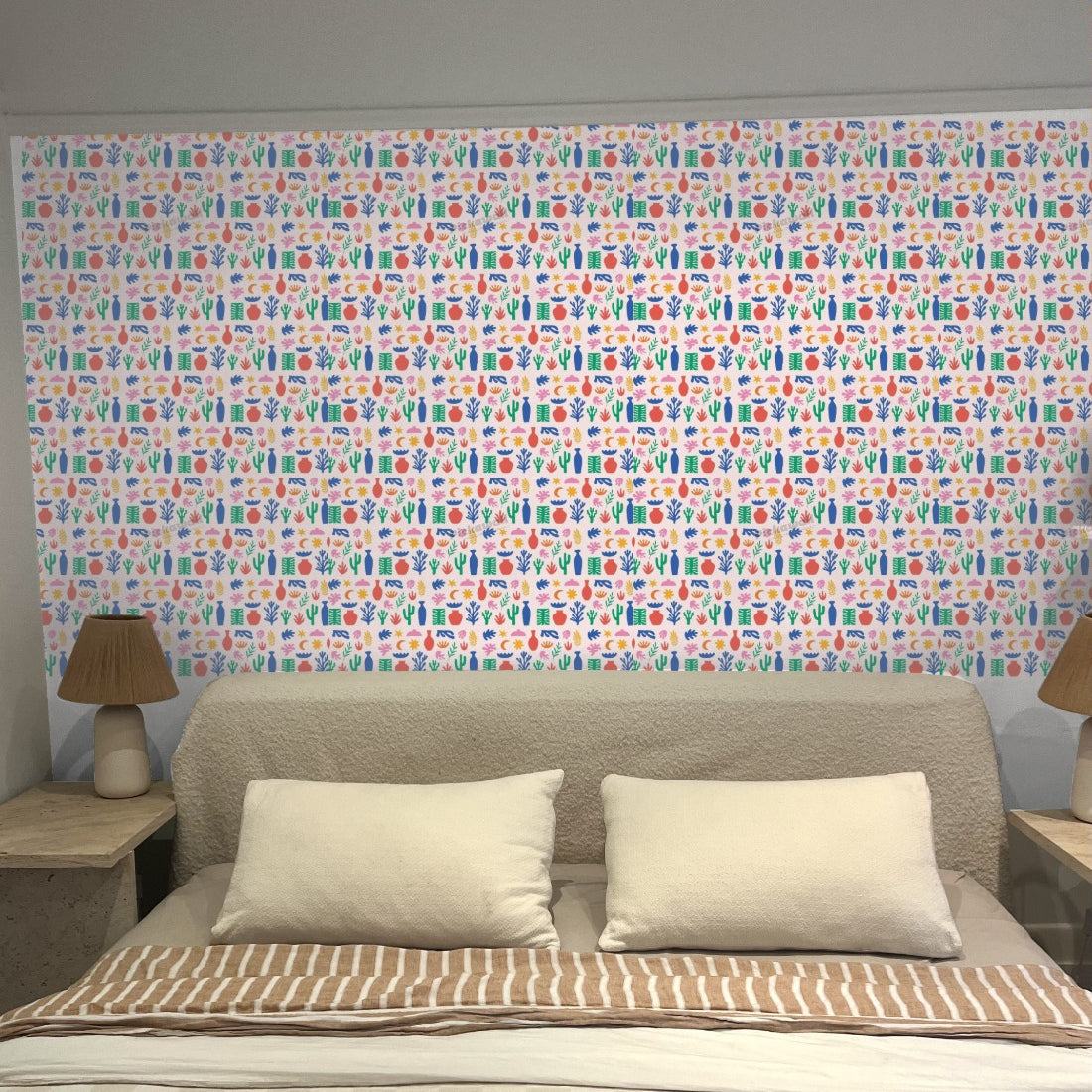 Matisse-esqe Pattern wallpaper in a bedroom - Pickawall