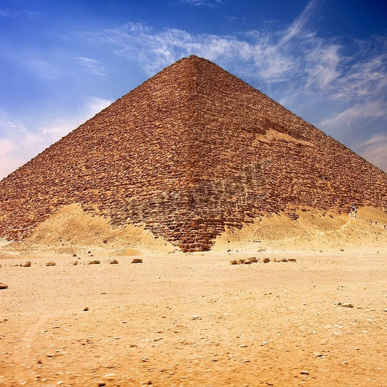 Red Pyramid - Pickawall