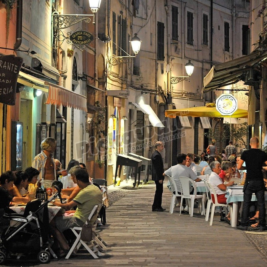 Restaurant, pedestrianised zone, night exposure, San Remo, Riviera dei Fiori, Liguria, Italy, Europe - Pickawall