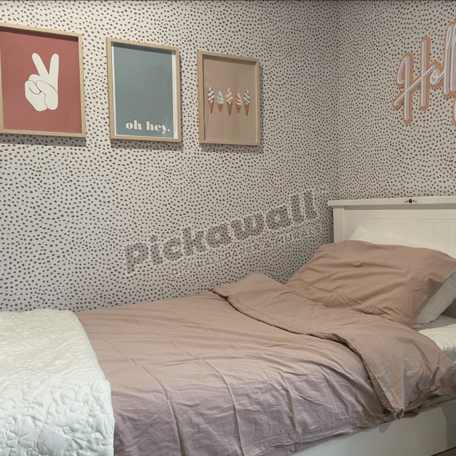 Scalloped Dots Pattern - Pickawall