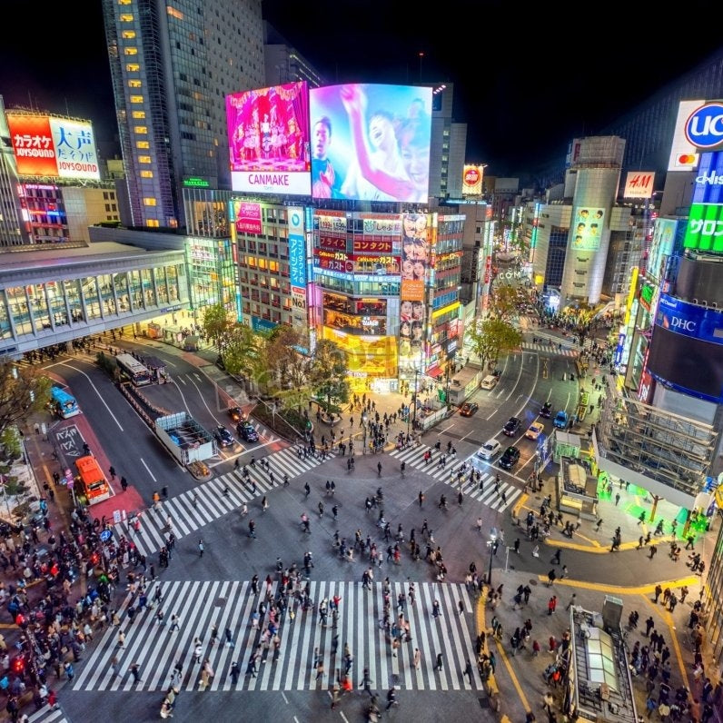 Shibuya Crossing, Tokyo, Japan - Pickawall
