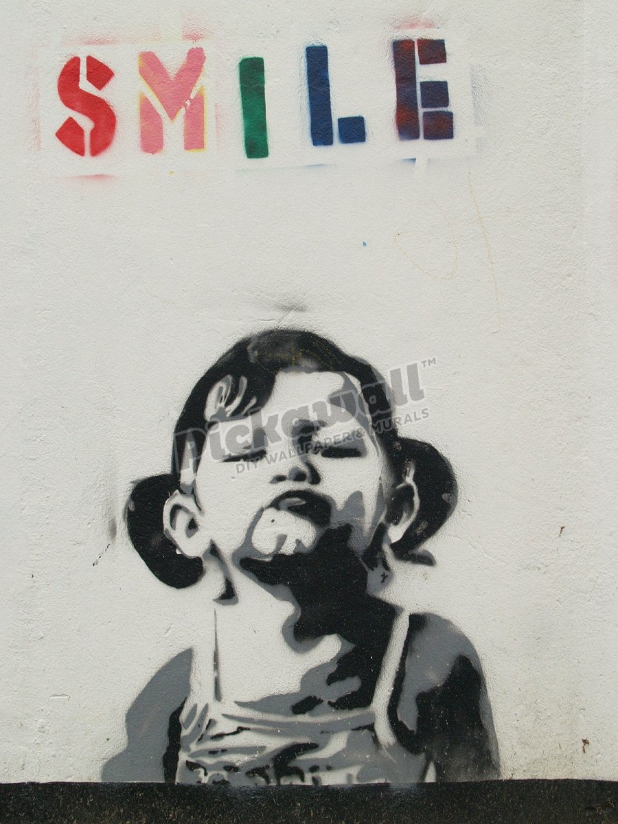 Street Art - Smile stencil graffiti - Pickawall