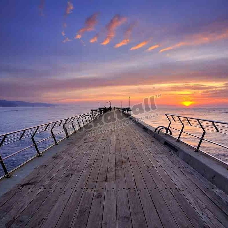 Sunrise over Lorne Pier - Pickawall