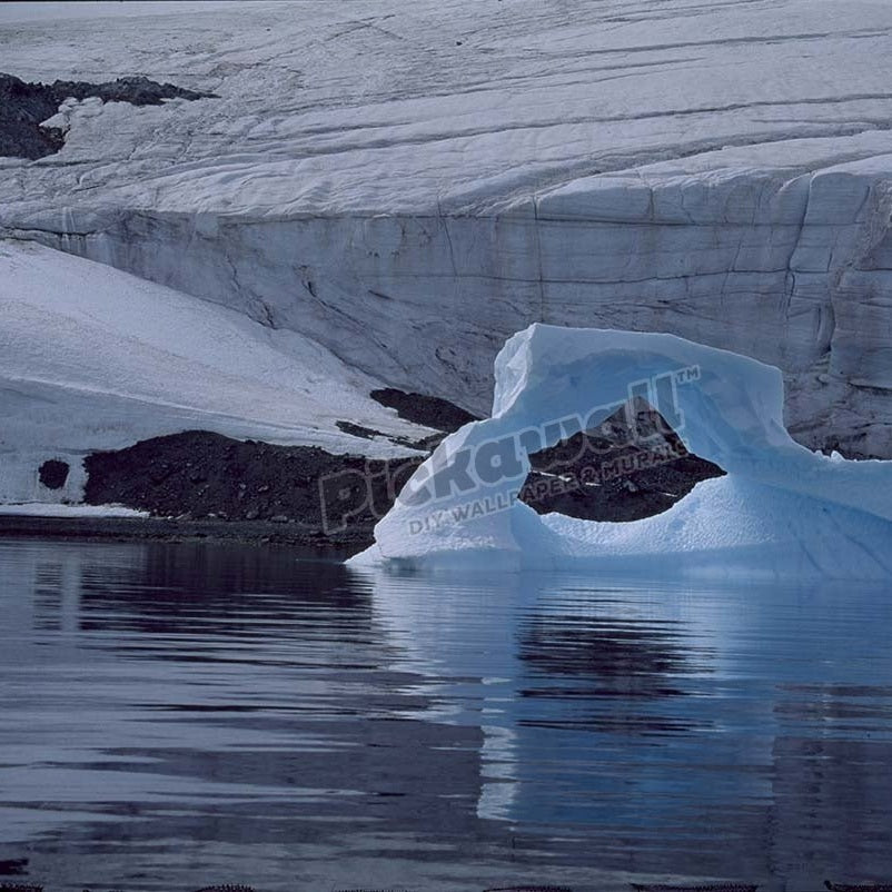 Unusual Ice Architecture - Pickawall