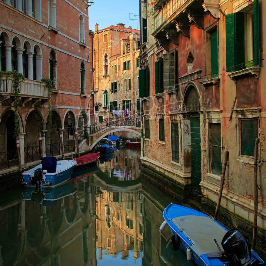 Venice bridge canal - Pickawall