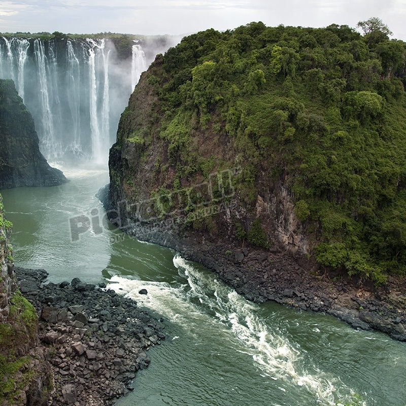Victoria Fall, Zimbabwe, Southern Africa - Pickawall