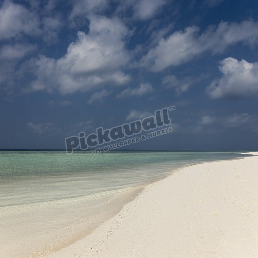 White sands beach and blue sea - Pickawall